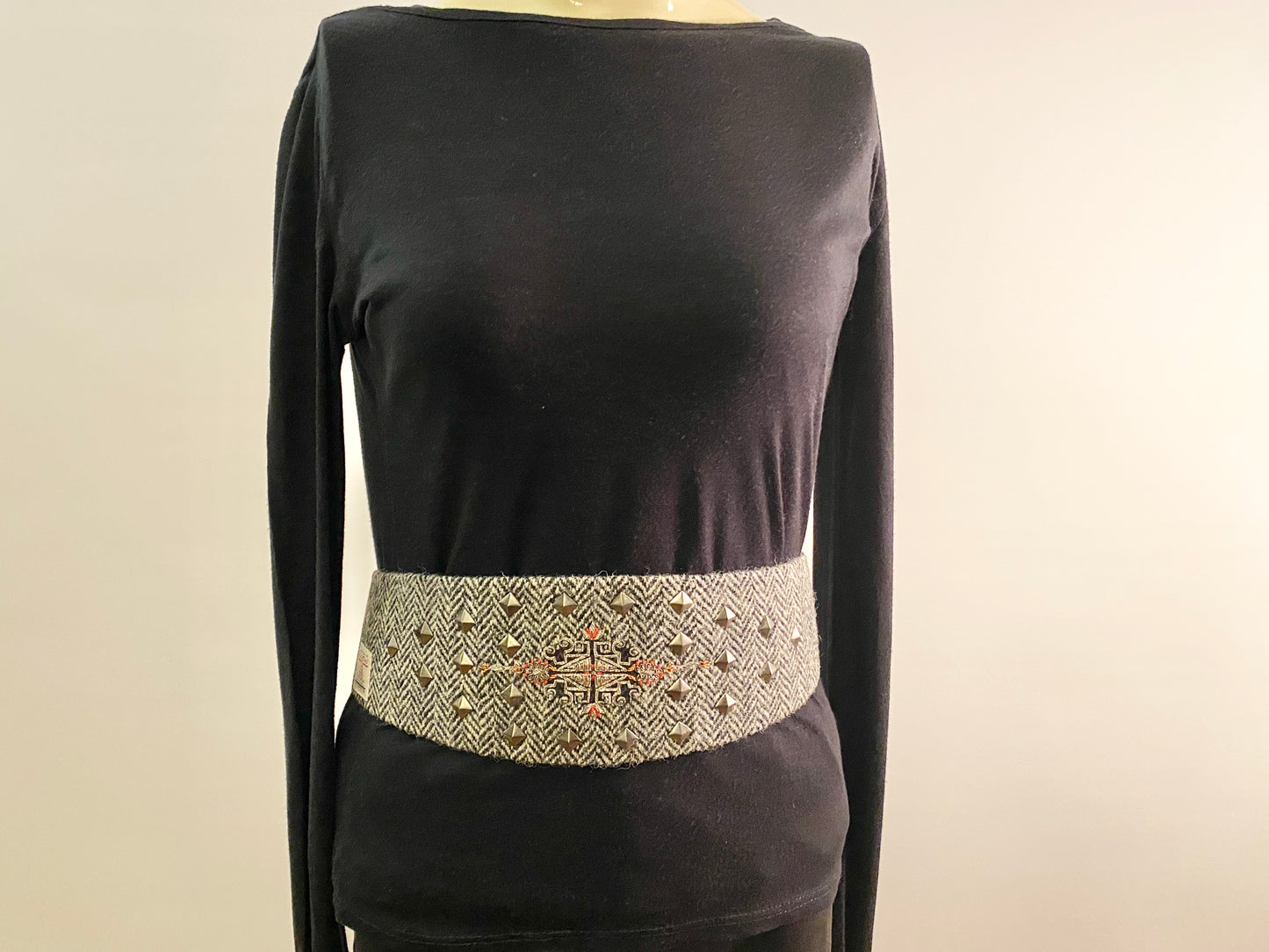 Lotus Belt with Harris Tweed & Hand Embroidery - B&W Studs